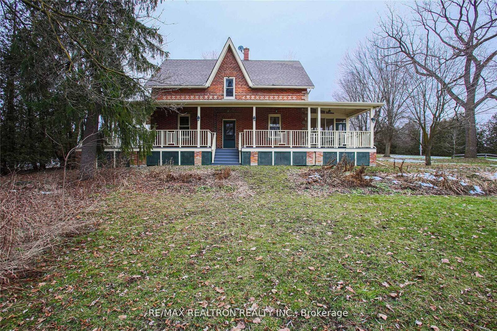Property Photo: 13265 Leslie Street ON L4E 1A2