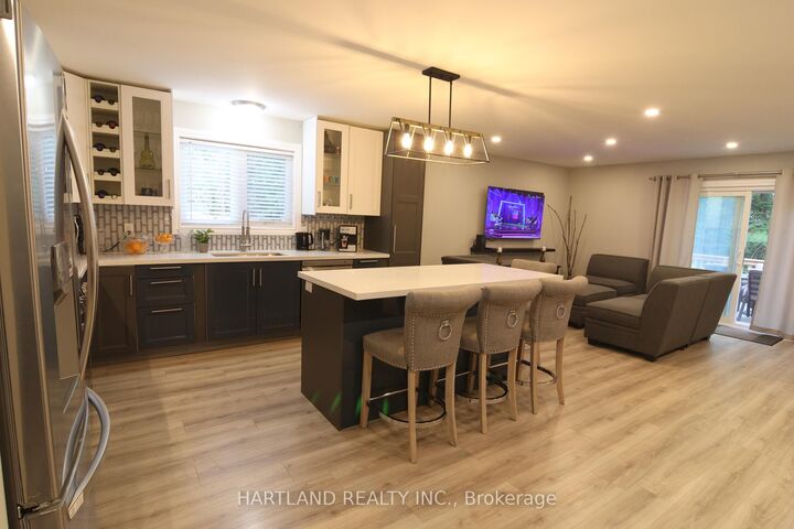 Property Photo:  22 Berkely Street  ON L9Z 2N6 