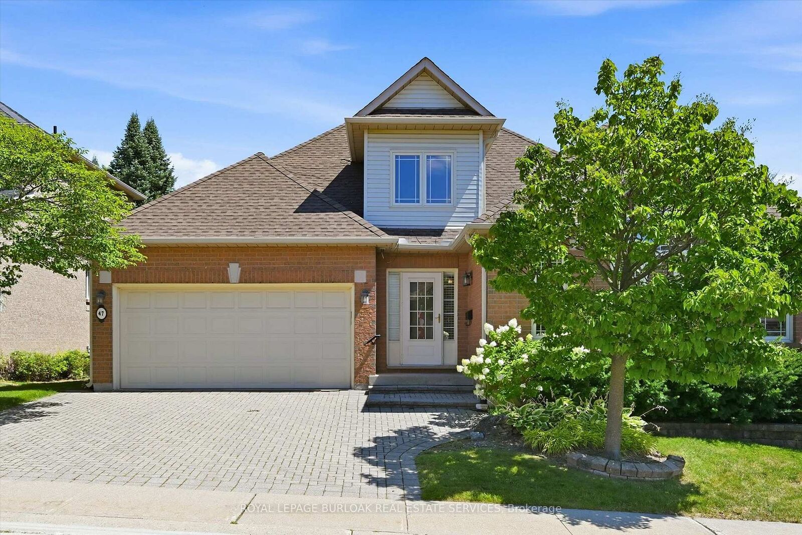Property Photo: 1150 Skyview Drive 47 ON L7P 4X5