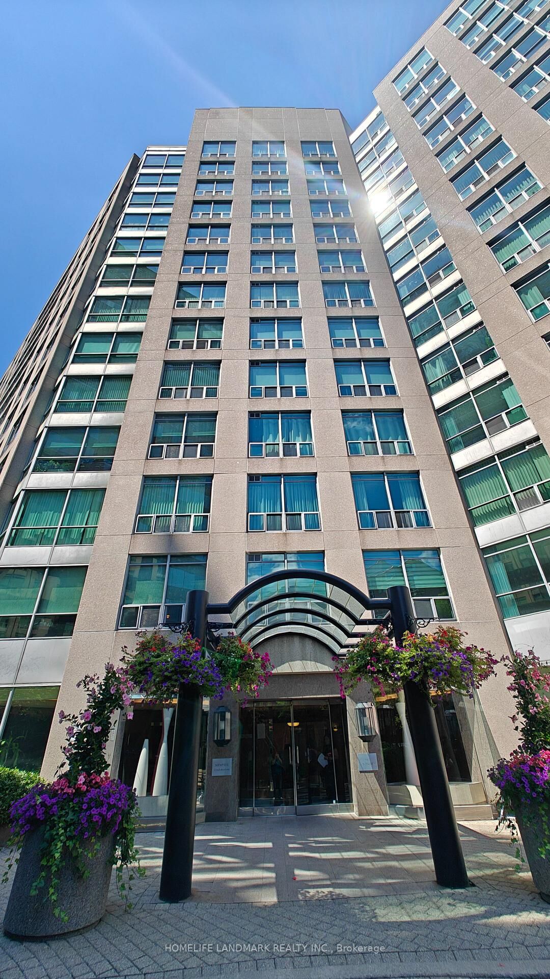 Property Photo:  942 Yonge Street 1116  ON M4W 3S8 