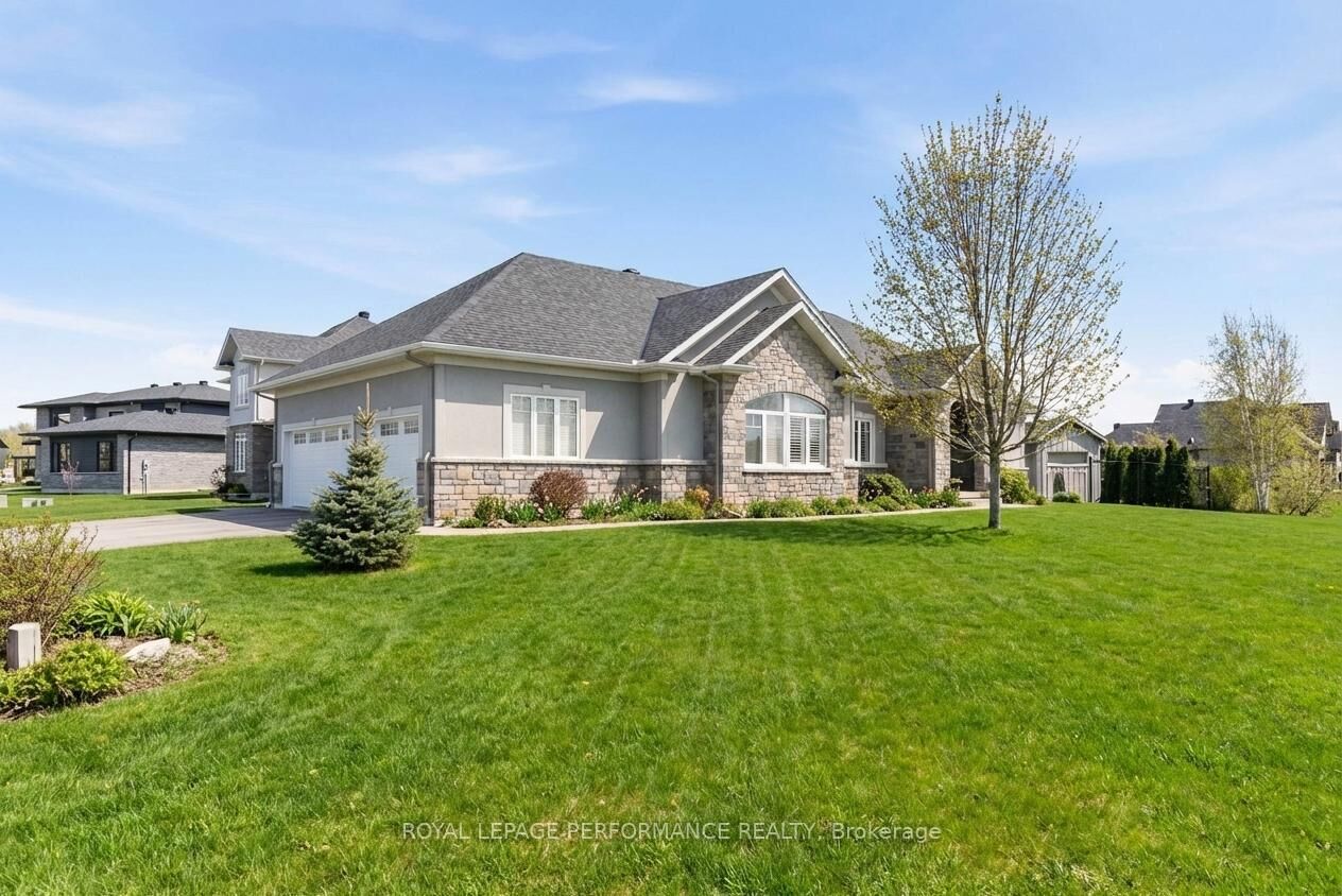 Property Photo:  18132 St. Laurent Boulevard  ON K6H 0G7 