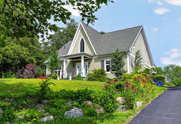 Property Photo: 3889 Burnham Street N ON K9A 4J9