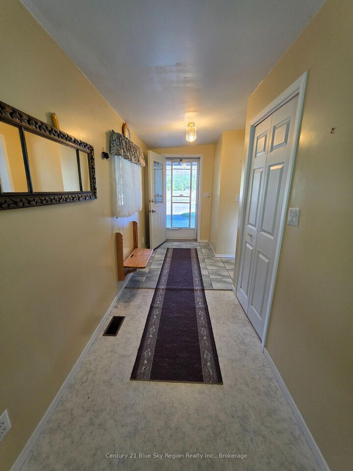 Property Photo: 317 Nipissing Street ON P2B 3A7