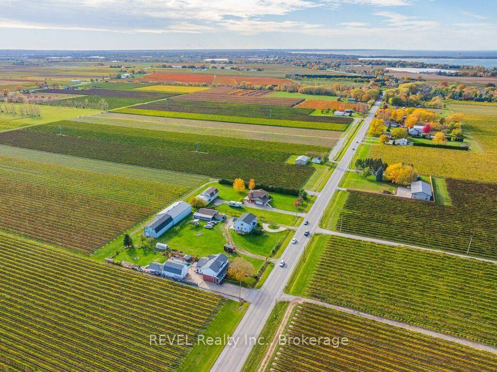 Property Photo: 165 East West Line ON L0S 1J0