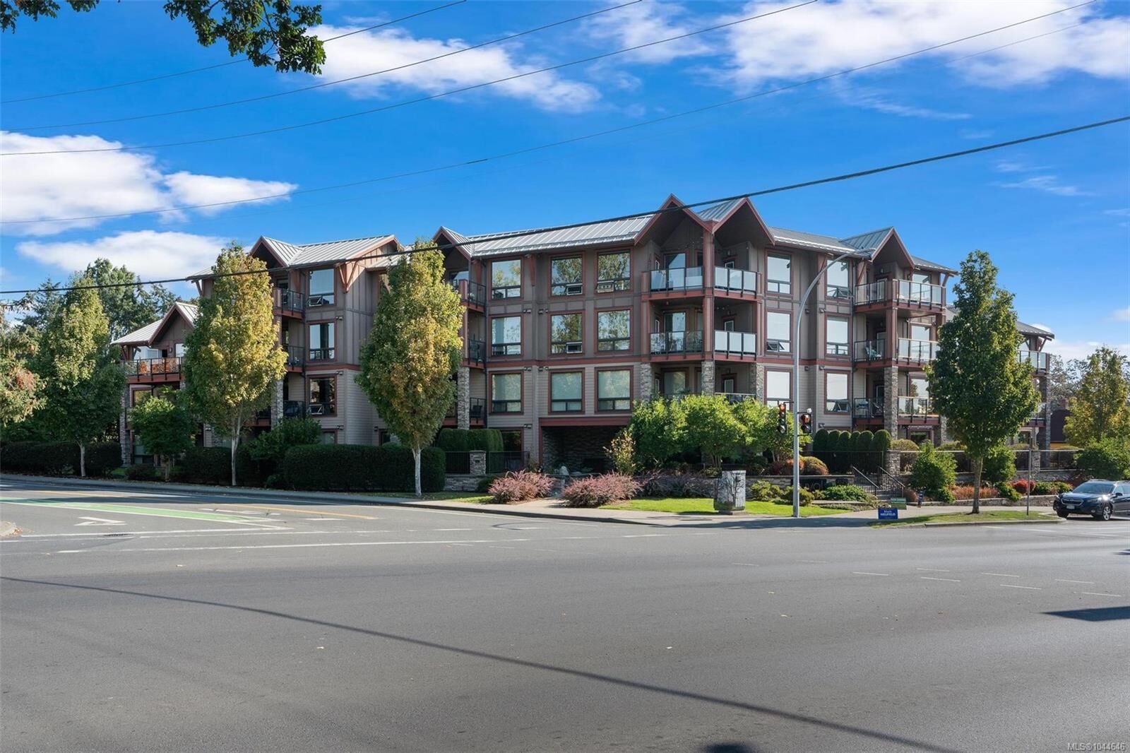 Property Photo: 4529 West Saanich Rd #101 BC V8Z 3G3
