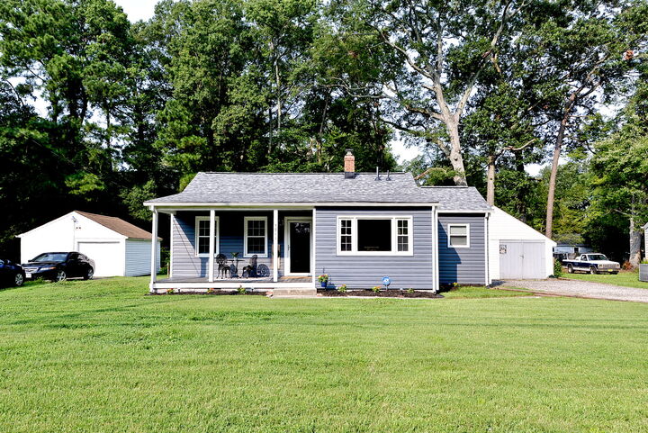 Property Photo: 5911 Marshall Avenue VA 23607