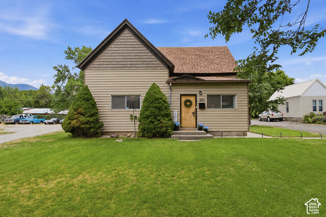 Property Photo:  307 W 400 S  UT 84663 