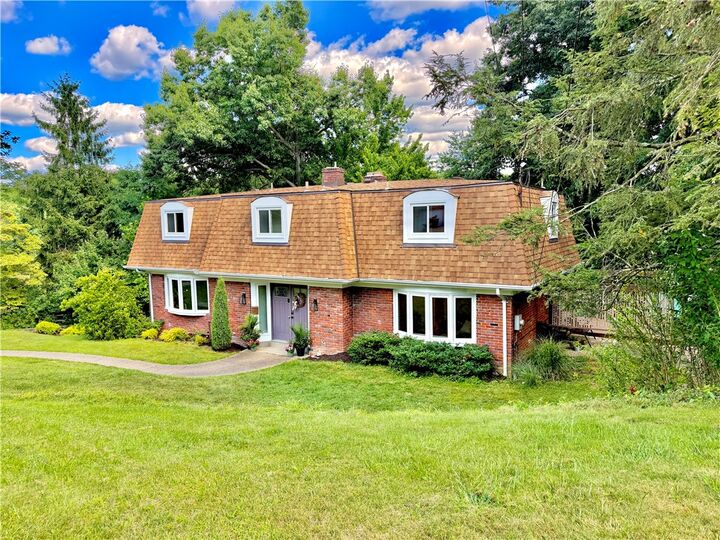 Property Photo:  309 Highland Pines Drive  PA 15237 