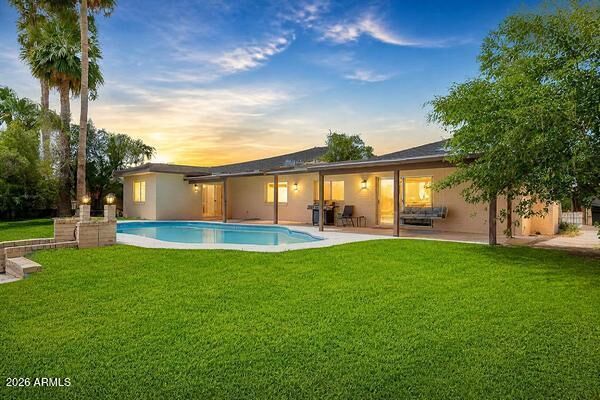 Property Photo: 2301 W Impala Avenue AZ 85202