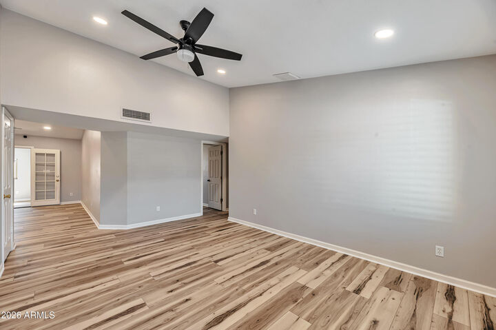 Property Photo: 6502 E Grandview Drive AZ 85254
