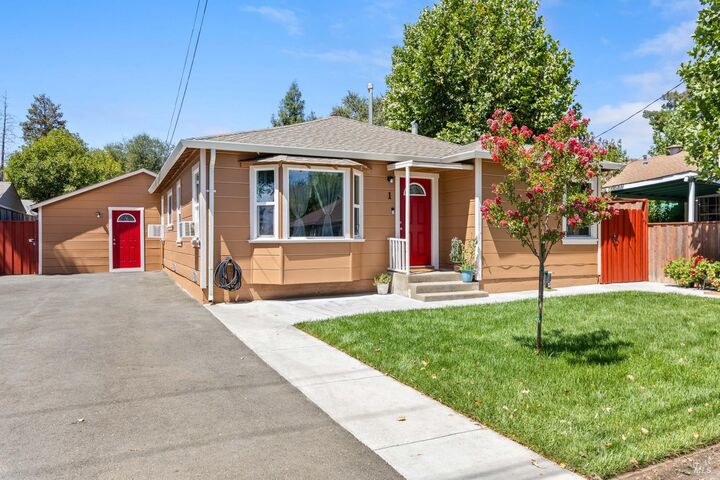 Property Photo: 1 Lorraine Street CA 95482