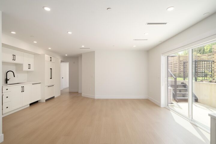 Property Photo:  4832 Duchess Street  BC V5R 3L6 