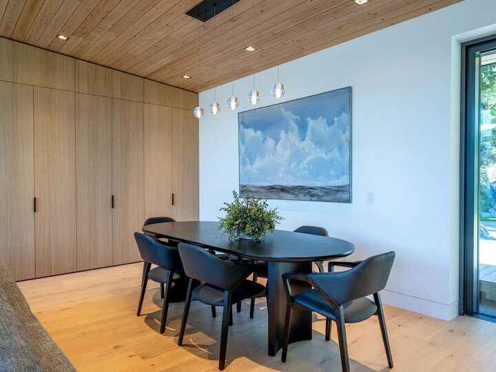 Property Photo: 3452 Blueberry Drive BC V8E 0B9