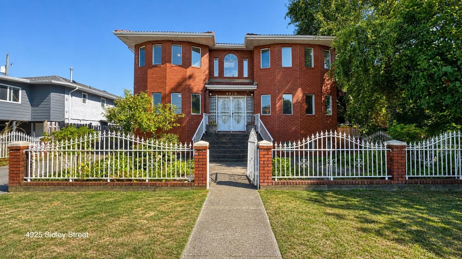 Property Photo: 4925 Sidley Street BC V5J 1T6
