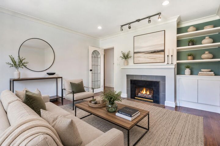 Property Photo: 2576 Parker Street BC V5K 2T3