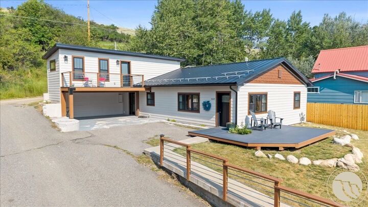 Property Photo:  409 N Word Avenue  MT 59068 