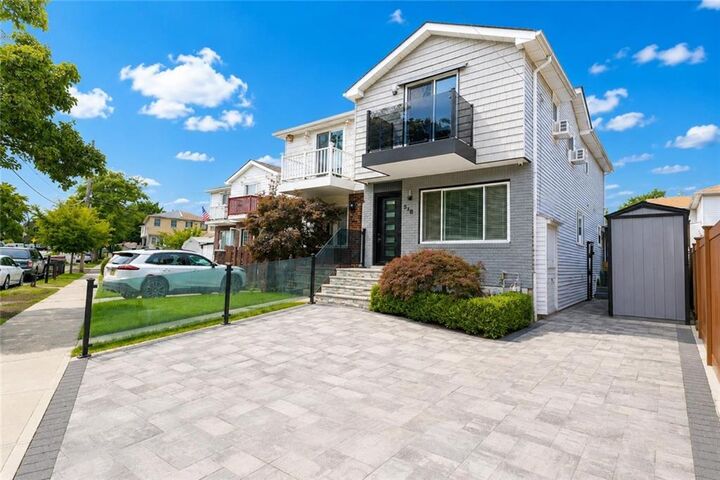 Property Photo: 518 Tennyson Drive NY 10312