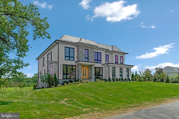 Property Photo:  744 Lawton Street  VA 22101 