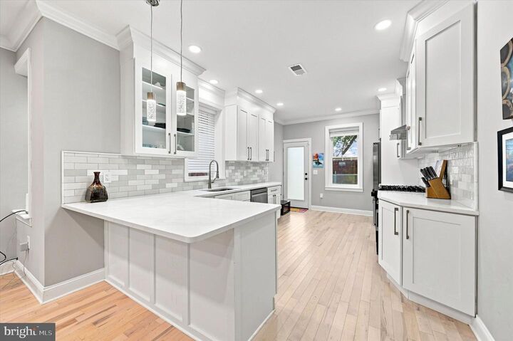 Property Photo: 40 E Slocum Street PA 19119