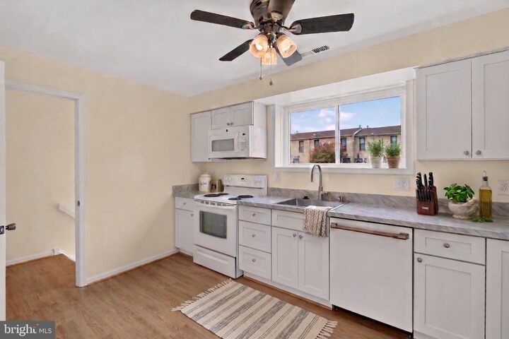 Property Photo:  2747 31st Place NE 2747  DC 20018 