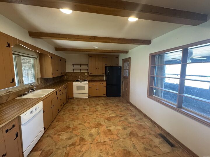 Property Photo: 2201 S Q Street AR 72901