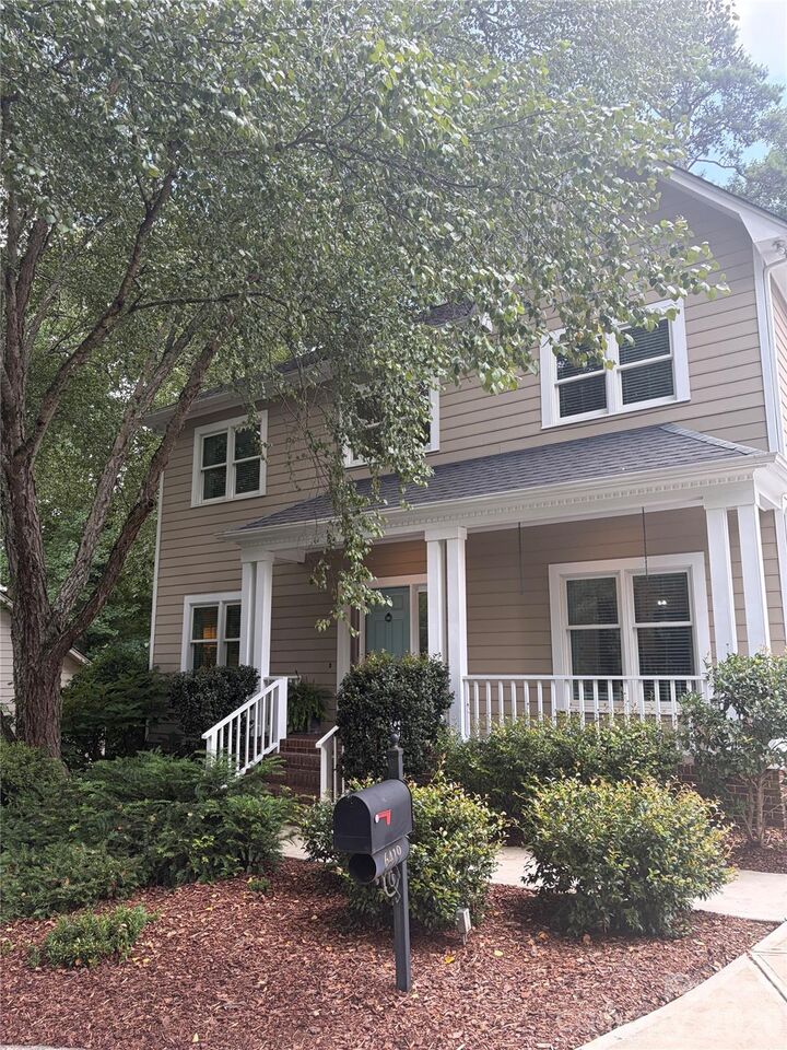 Property Photo:  6419 Scarlet Oak Lane  NC 28226 