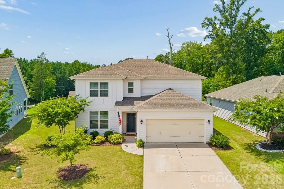 Property Photo:  1809 Shelbourne Way  SC 29707 