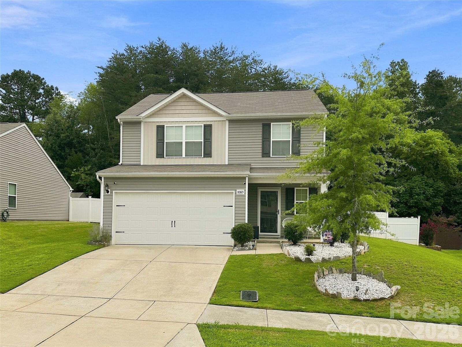 Property Photo:  1085 Winding Creek Road  NC 28146 