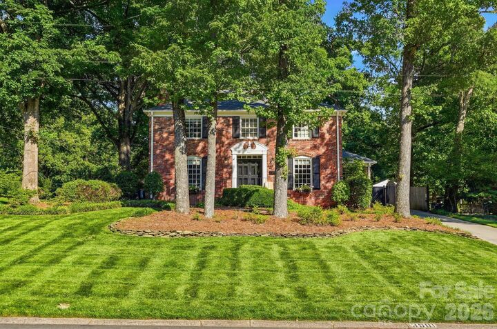 Property Photo:  3901 Severn Avenue  NC 28210 
