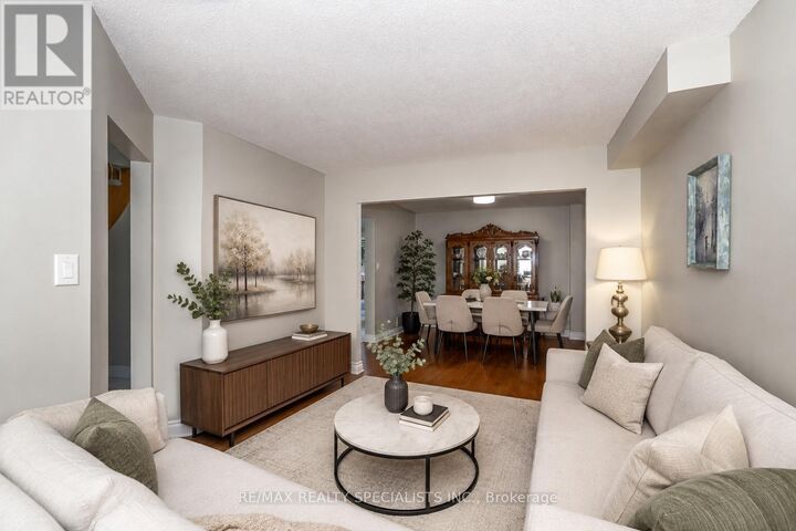 Property Photo:  6369 Longspur Road  ON L5N 6H1 