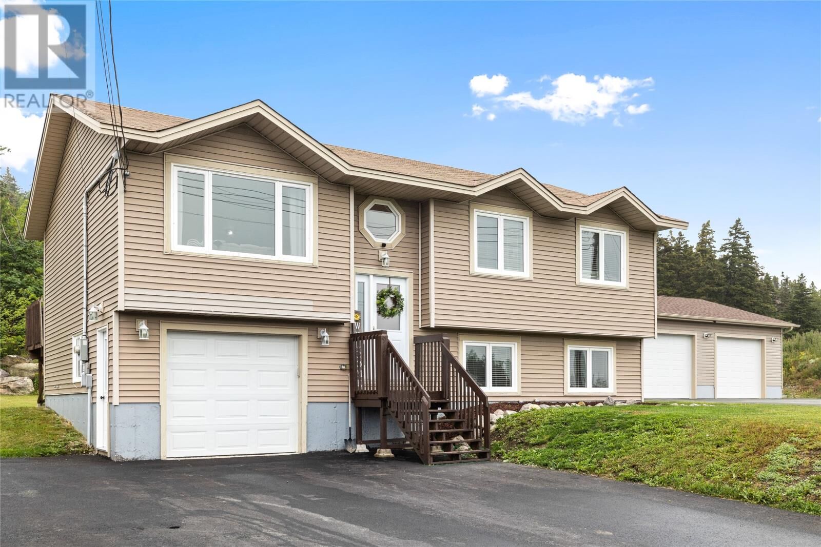 Property Photo: 917 Pouch Cove Line NL A0A 3L0