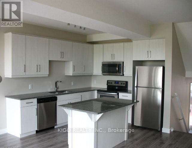 Property Photo:  995 West Village Square  ON N6H 5J9 