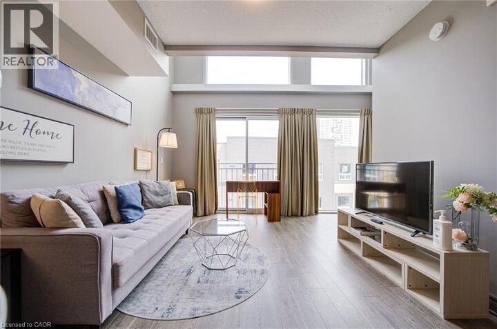 Property Photo: 321 Spruce Street 710 ON N2L 0G4