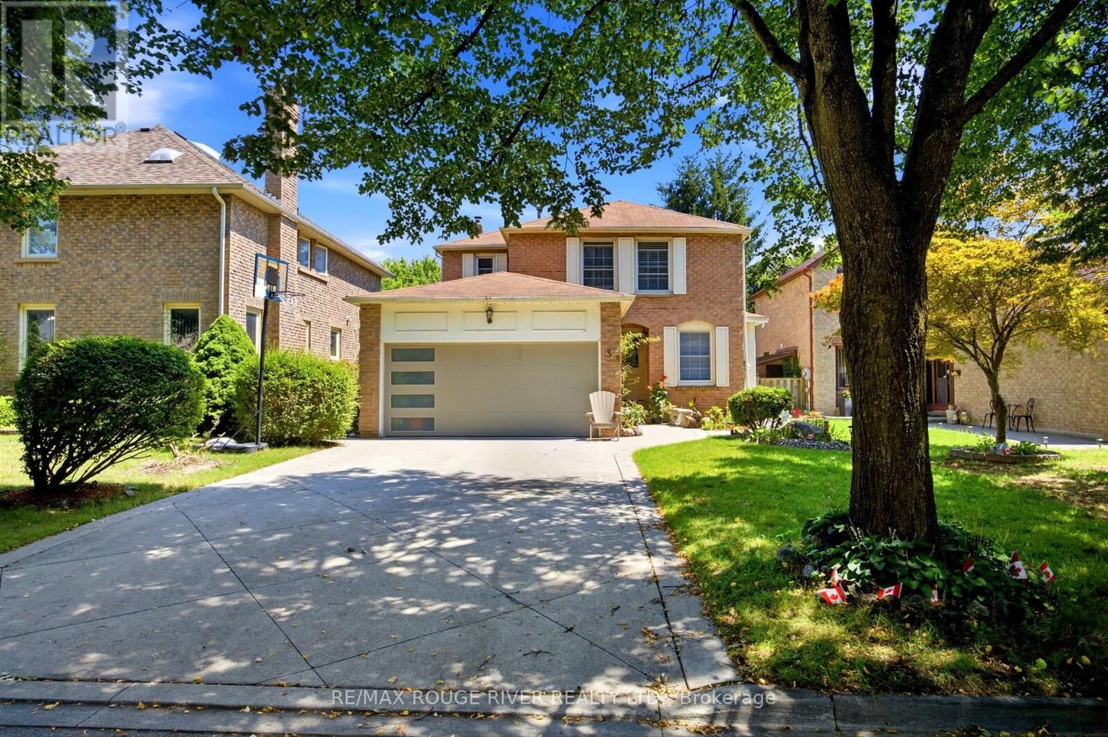 Property Photo:  38 Hettersley Drive Basement  ON L1T 1S1 