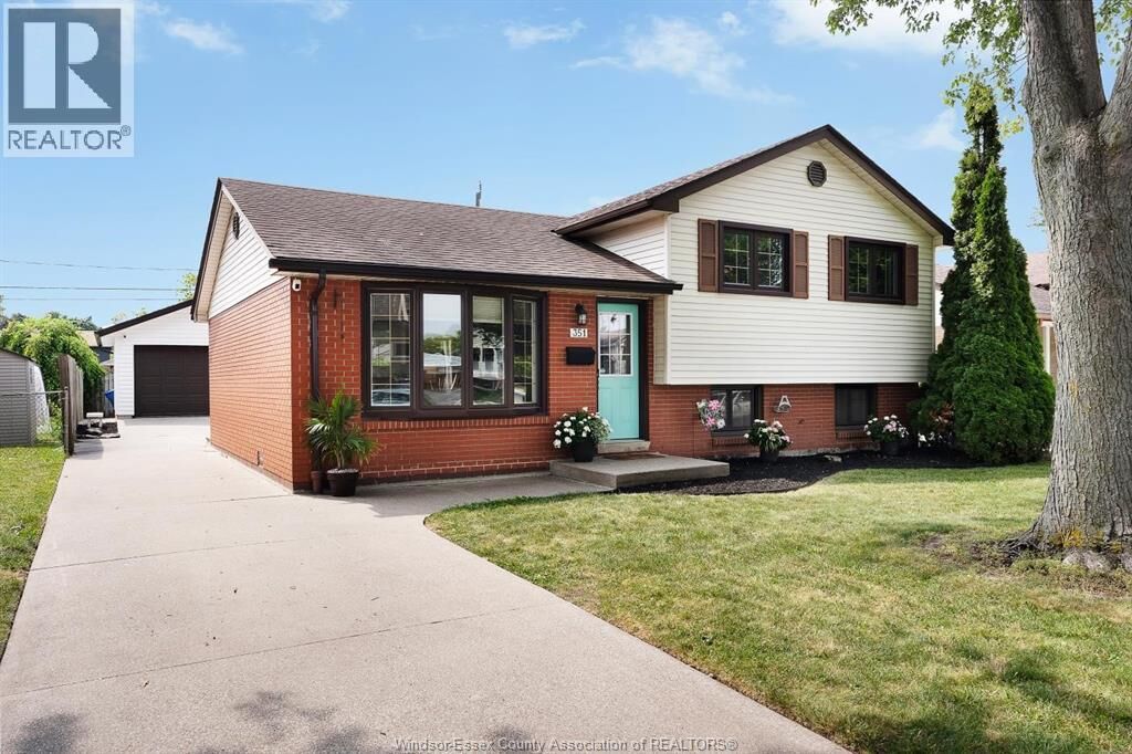 Property Photo: 351 Carling Crescent ON N8S 3X7