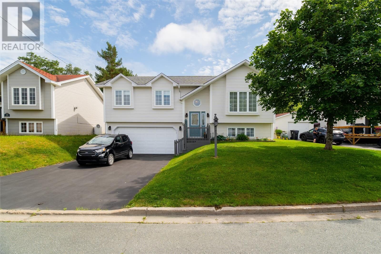 Property Photo: 4 Hibernia Place NL A1X 7P2