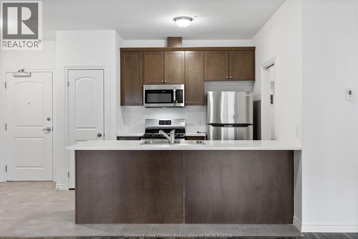 Property Photo:  1888 Westview Park Boulevard 316  ON N9H 0M1 
