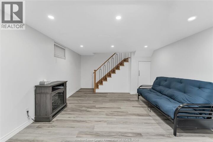 Property Photo:  5120 Iris Place  ON N8T 1L6 