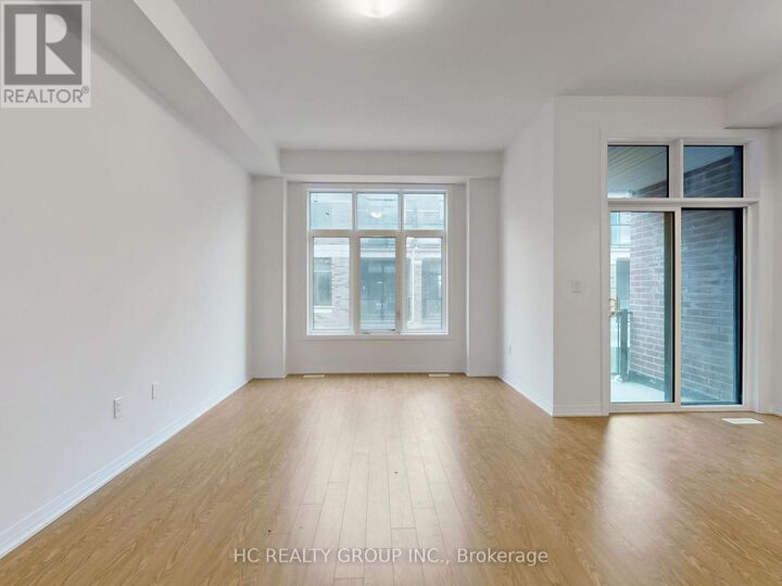 Property Photo:  28 Millman Lane  ON L4S 0P8 
