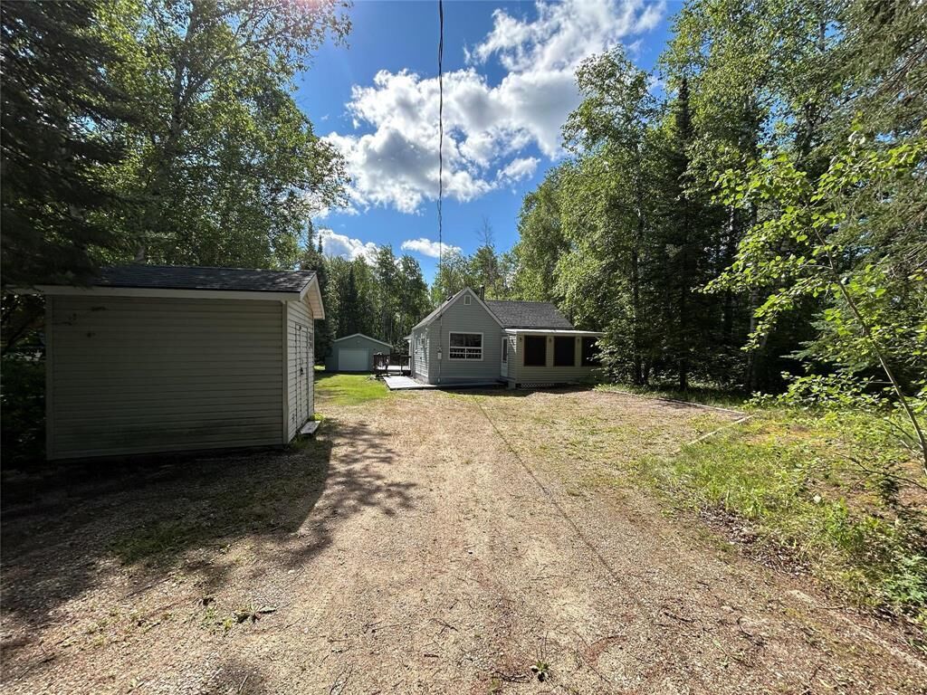 Property Photo: 344 Arnhold Street MB R0E 0C0
