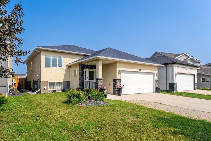 Property Photo: 23 Driftwater Trail MB R2R 0R1