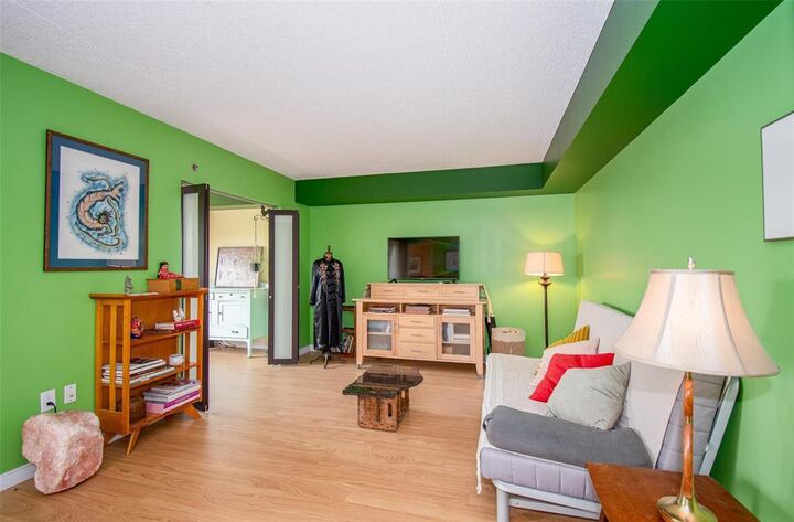 Property Photo: 6940 Henderson Highway MB R1B 1A5