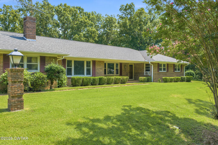Property Photo:  32 Fairway Place  TN 38375 