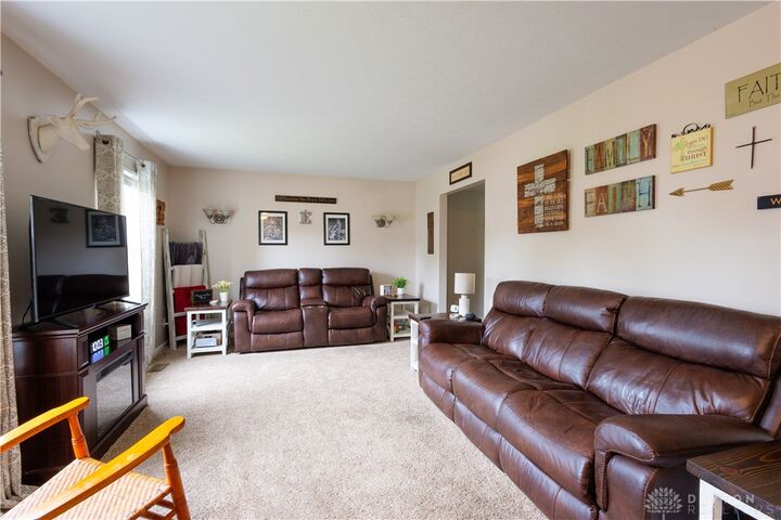 Property Photo:  1599 Woodside Drive  OH 45177 