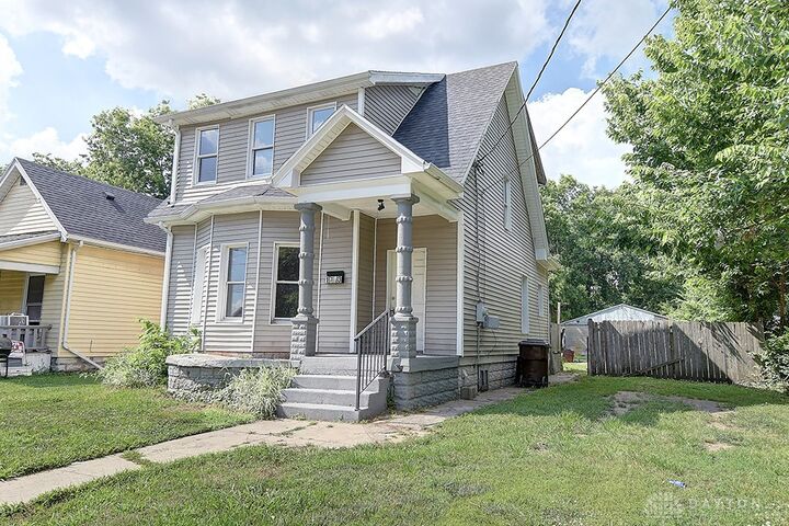 Property Photo:  1713 Columbia Avenue  OH 45042 