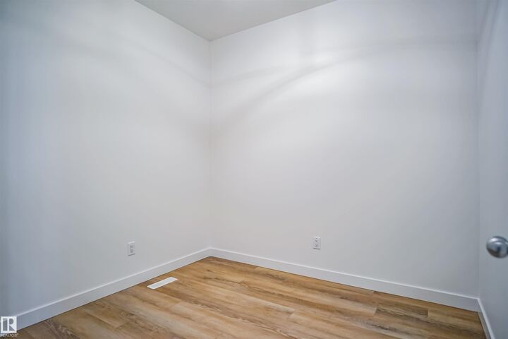Property Photo: 15 Lemon Close AB T7X 4V4