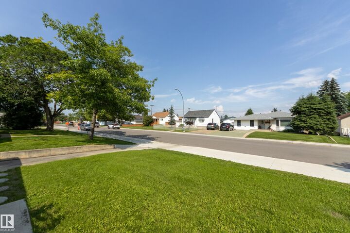 Property Photo: 13112 90 Street NW AB T5E 3M5