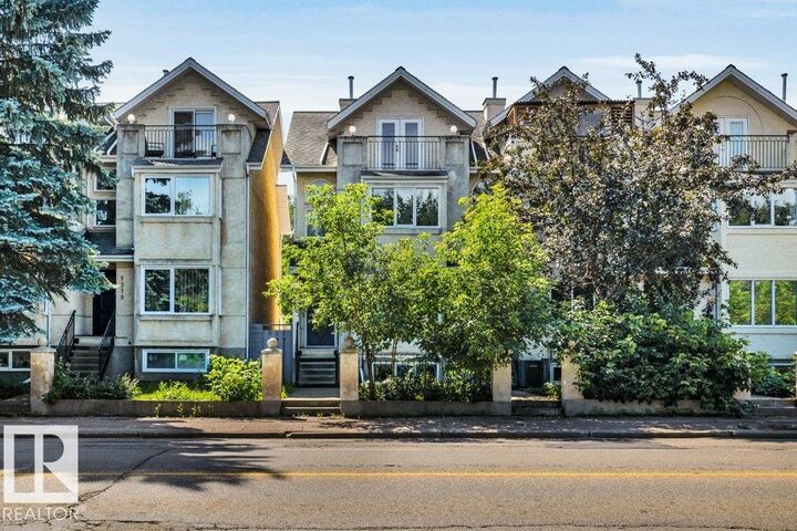 9321 98 Avenue NW — photo 1