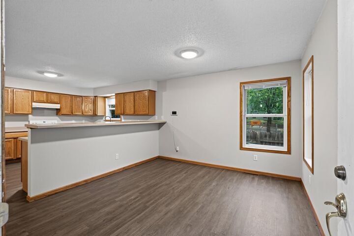 Property Photo:  2321 Lyndale Avenue N  MN 55411 