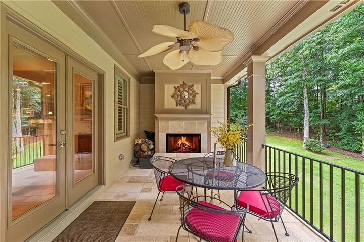 Property Photo:  211 Arbor Green Run  GA 30004 